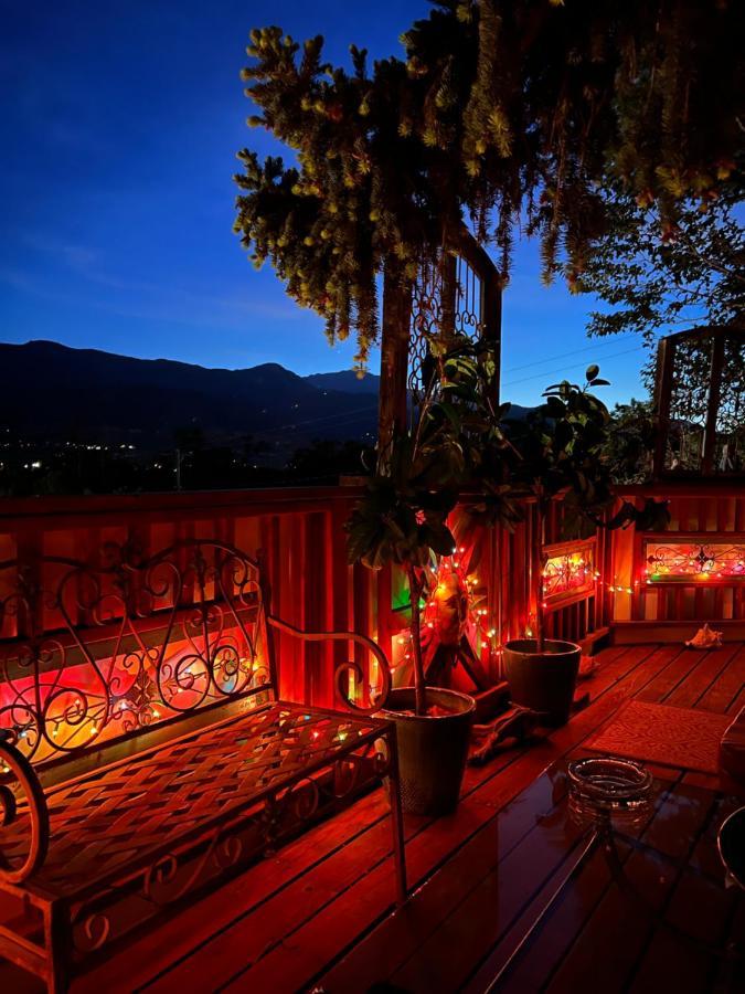 Mystic Portal 420 Guesthouse Colorado Springs Extérieur photo