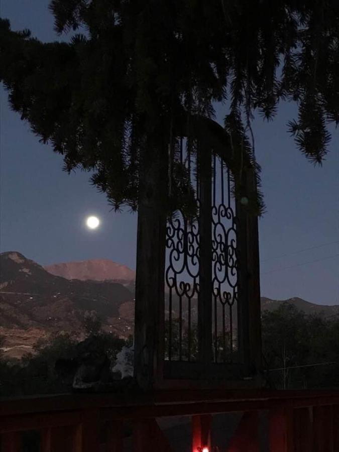 Mystic Portal 420 Guesthouse Colorado Springs Extérieur photo