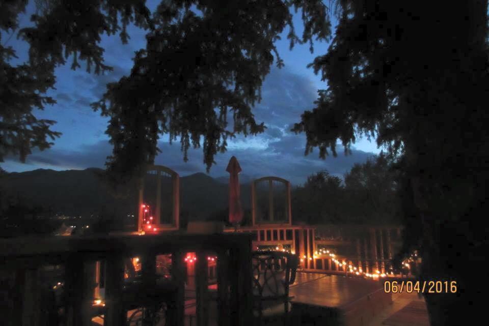 Mystic Portal 420 Guesthouse Colorado Springs Extérieur photo