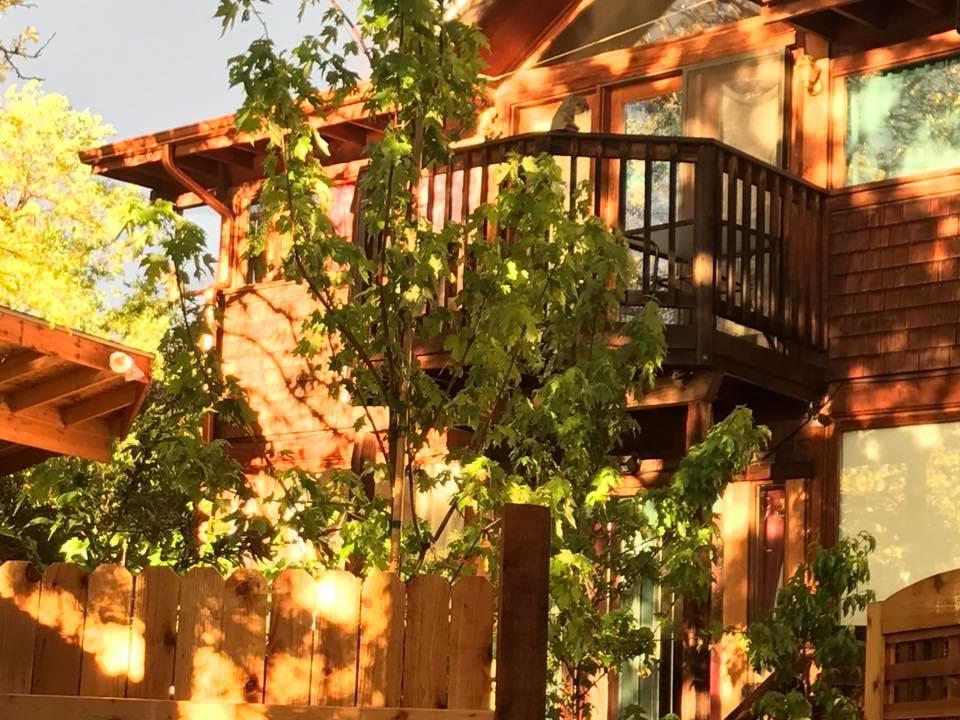 Mystic Portal 420 Guesthouse Colorado Springs Extérieur photo